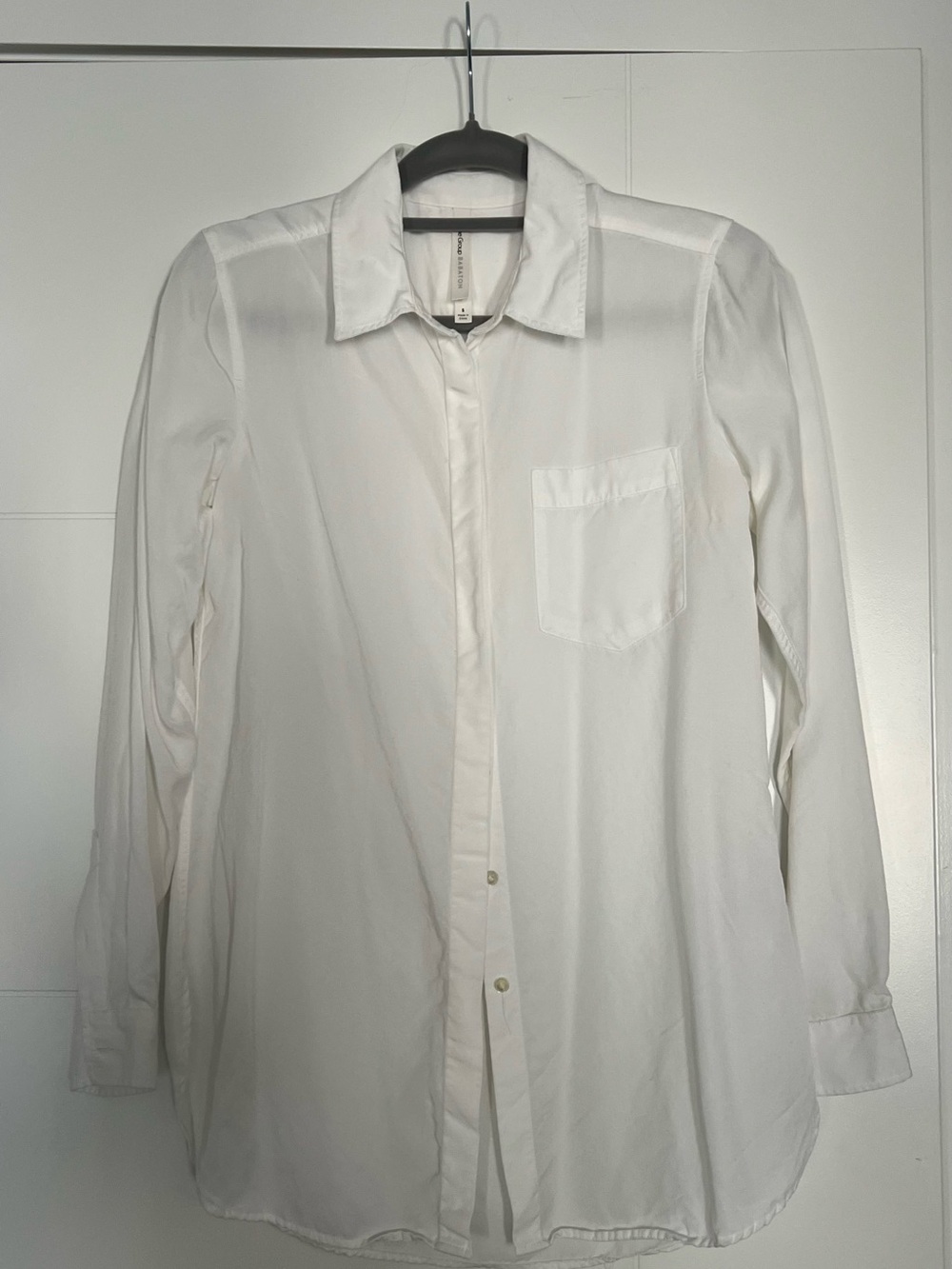 Aritzia White Long-Sleeve Button Down Shirt